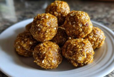 No-Bake Pumpkin Oat Energy Bites