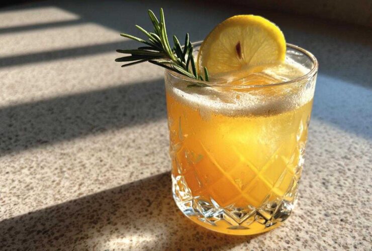 Pear Ginger Fizz Cocktail