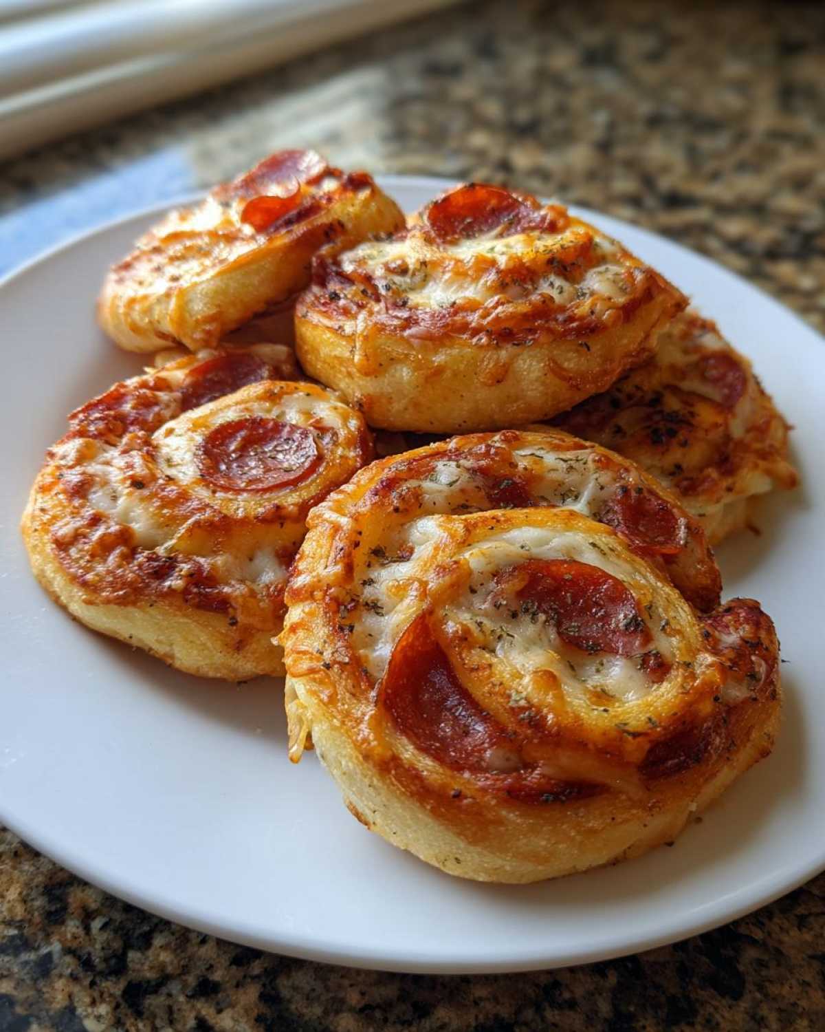 Pepperoni Pizza Pinwheels - detail 2
