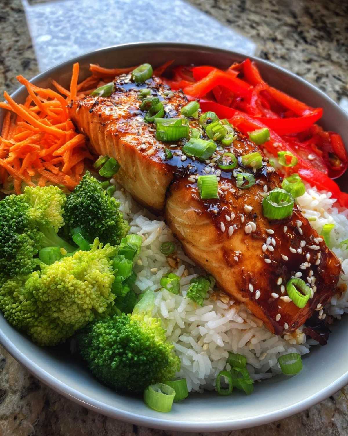 Teriyaki Salmon Bowls - detail 2